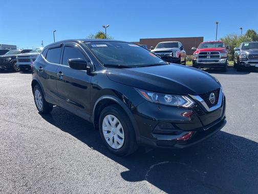 2020 Nissan Rogue Sport S