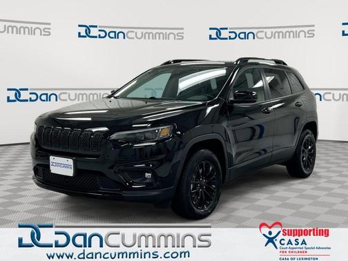 2023 Jeep Cherokee Altitude Lux