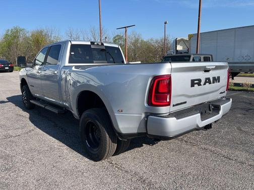 Silver Zynith 2026 RAM 3500 Laramie