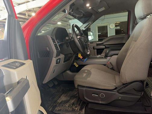 Race Red 2017 Ford F-150 XLT