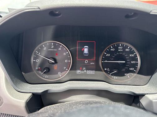 Crystal White Pearl 2025 Subaru Crosstrek Wilderness