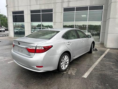Silver 2013 Lexus ES 300h Base