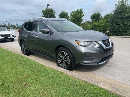 2020 Nissan Rogue SV