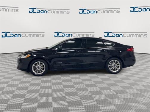 2019 Ford Fusion Hybrid SE