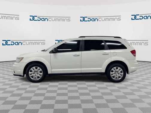 Vice White 2018 Dodge Journey SE