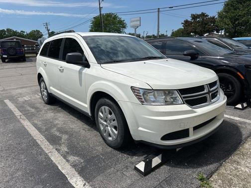 Vice White 2018 Dodge Journey SE