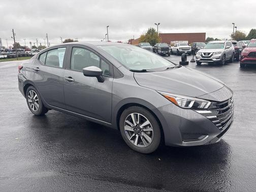 2023 Nissan Versa 1.6 SV