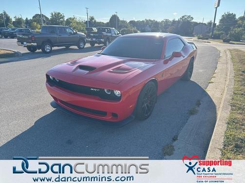 2015 Dodge Challenger SRT Hellcat