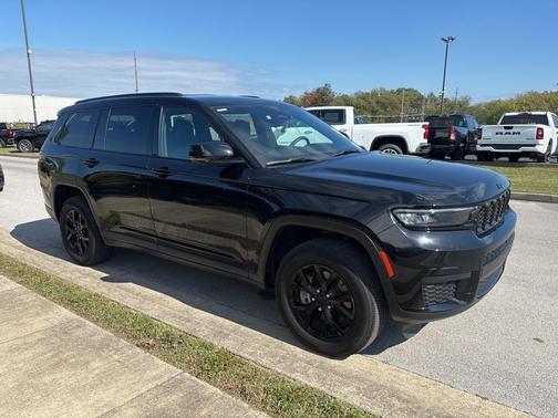 2024 Jeep Grand Cherokee L Laredo