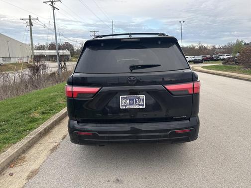 2025 Toyota Sequoia Platinum