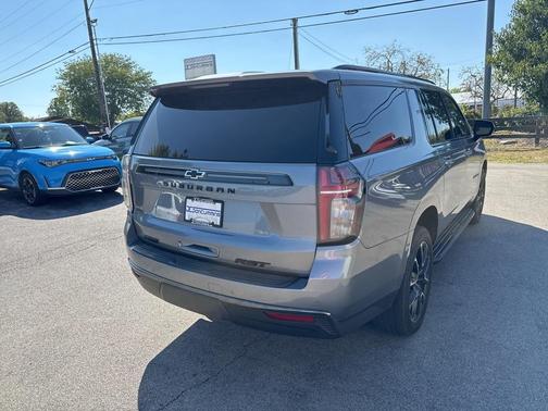 2021 Chevrolet Suburban RST