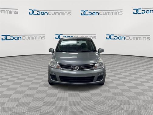 2010 Nissan Versa 1.8 S