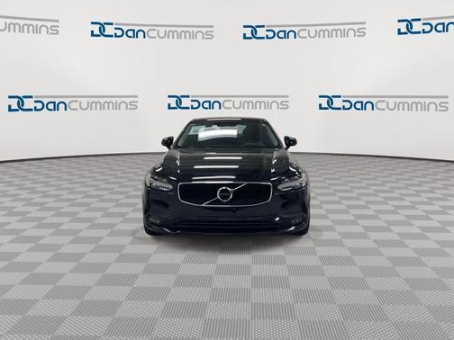 Onyx Black Metallic 2018 Volvo S90 T5 Momentum
