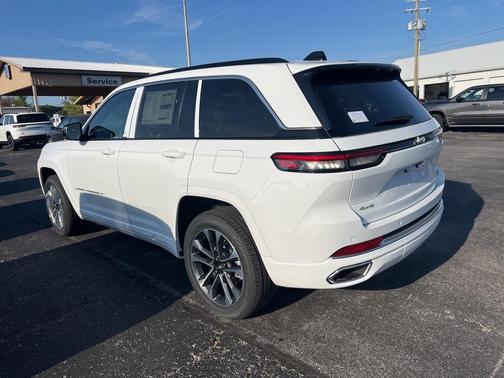 2025 Jeep Grand Cherokee Overland
