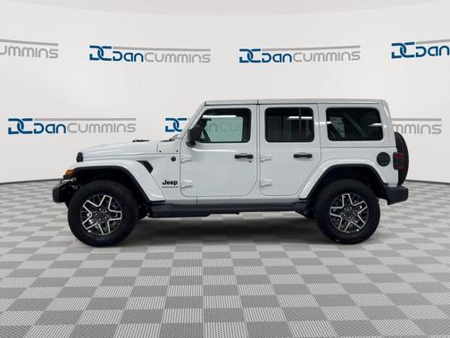 Bright White Clearcoat 2026 Jeep Wrangler Sahara