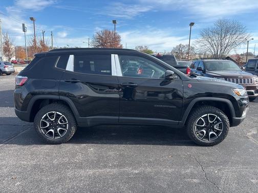 2026 Jeep Compass Trailhawk