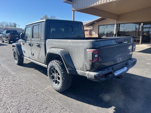 2026 Jeep Gladiator Sport