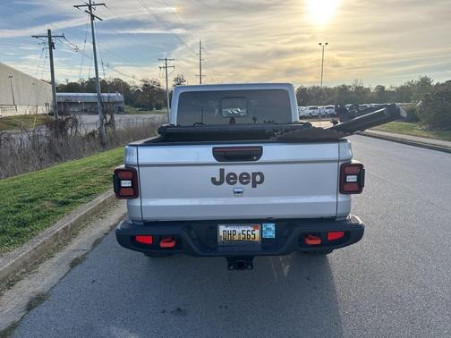 2023 Jeep Gladiator Mojave