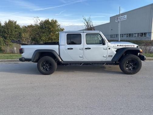 2023 Jeep Gladiator Mojave