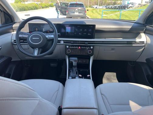 White Pearl 2025 Hyundai TUCSON SEL