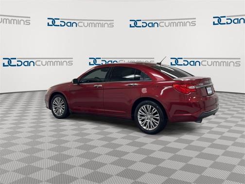 2013 Chrysler 200 Limited