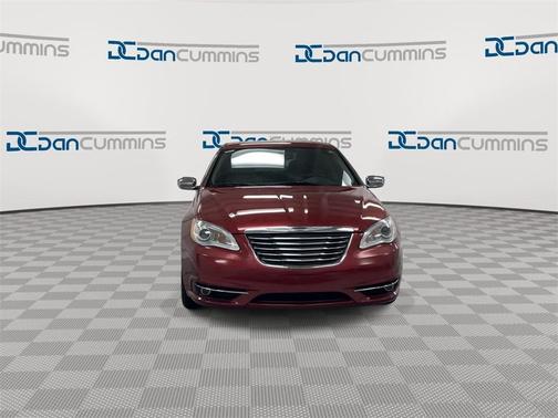 2013 Chrysler 200 Limited