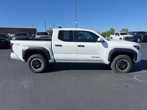 2024 Toyota Tacoma TRD Off Road