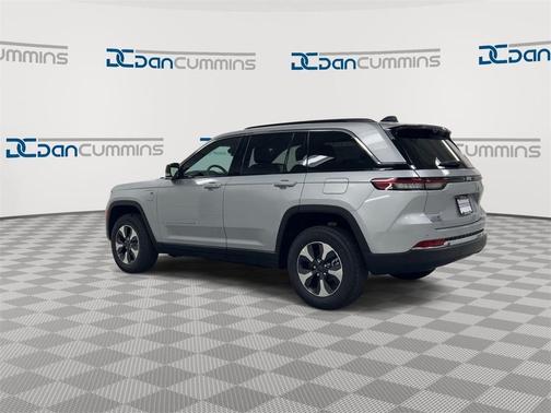 2025 Jeep Grand Cherokee 4xe Base