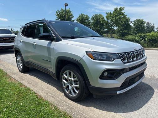 Silver Zynith 2025 Jeep Compass Limited