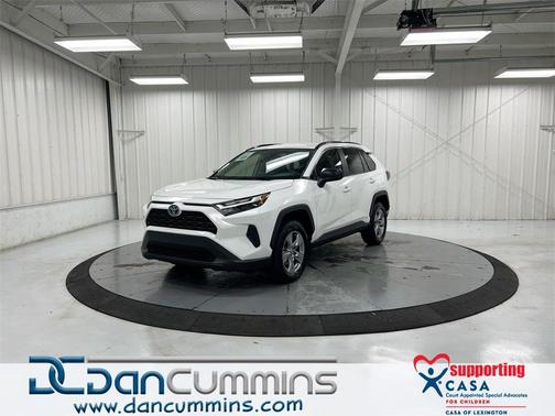 2023 Toyota RAV4 Hybrid LE