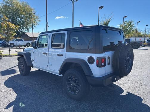 2026 Jeep Wrangler Sport