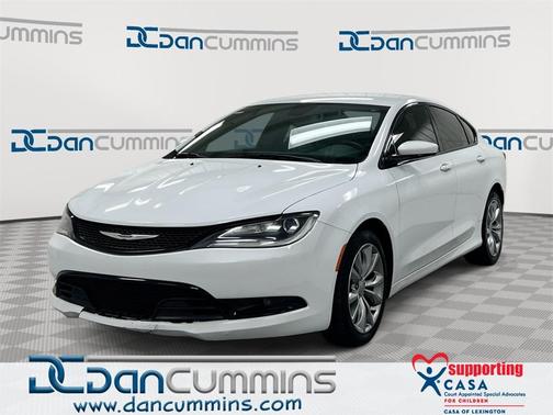 2016 Chrysler 200 S