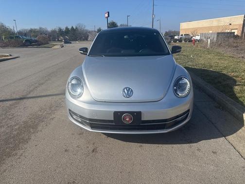 2013 Volkswagen Beetle 