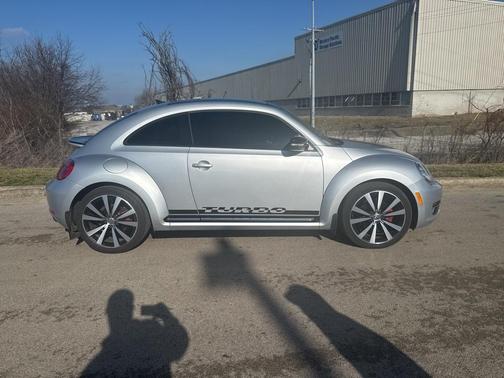 2013 Volkswagen Beetle 