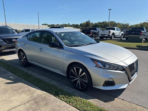 2020 Nissan Altima 2.5 SR