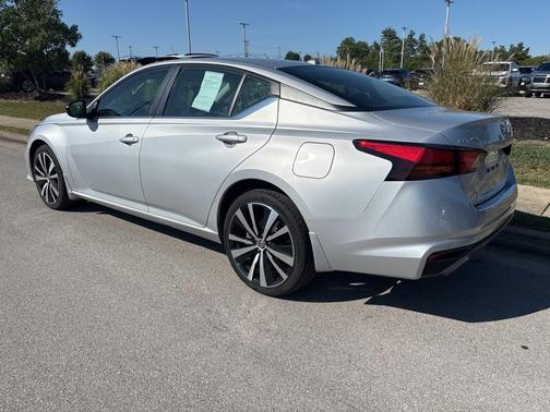2020 Nissan Altima 2.5 SR