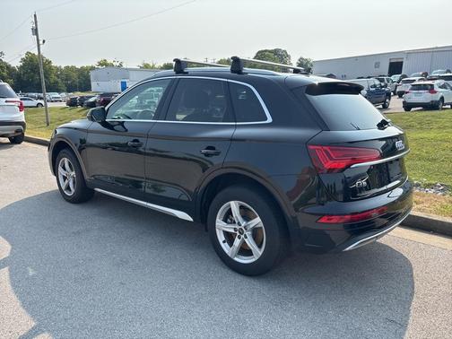 2023 Audi Q5 40 Premium