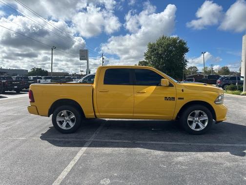 2016 RAM 1500 Sport