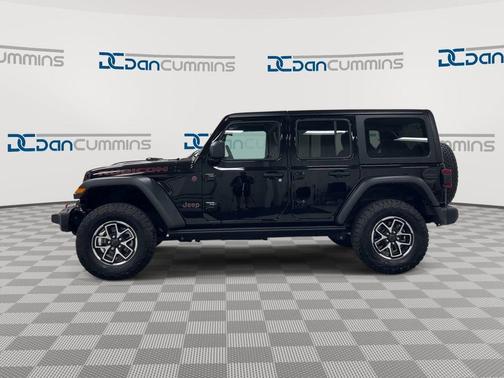 Black Clearcoat 2024 Jeep Wrangler Rubicon