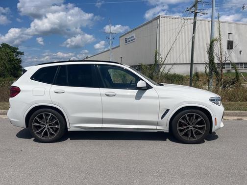 2021 BMW X3 M40i
