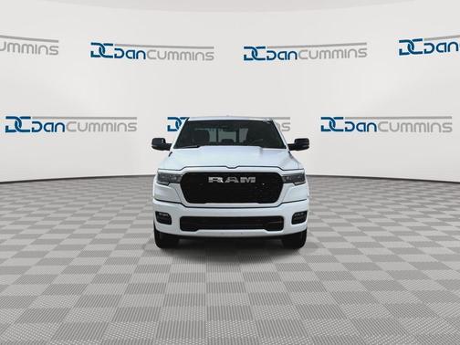 Bright White Clearcoat 2026 RAM 1500 Big Horn/Lone Star