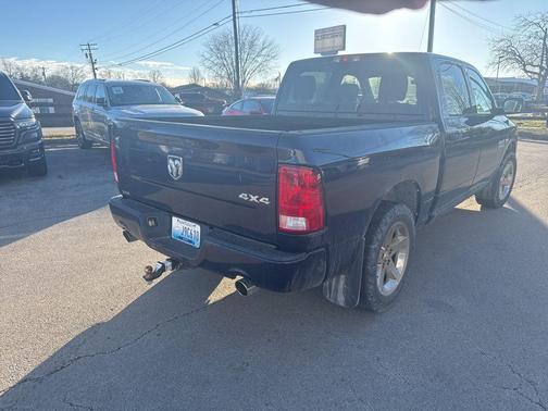 True Blue Pearlcoat 2017 RAM 1500 Express