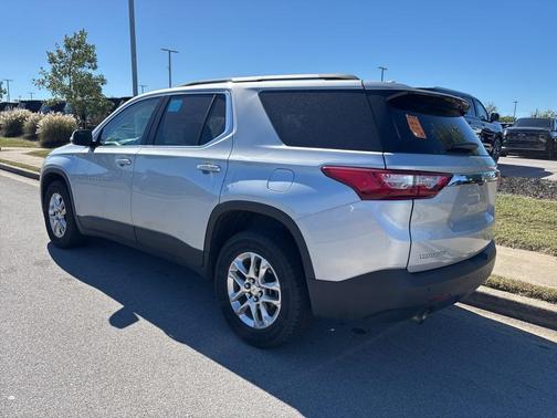 2020 Chevrolet Traverse LT Cloth