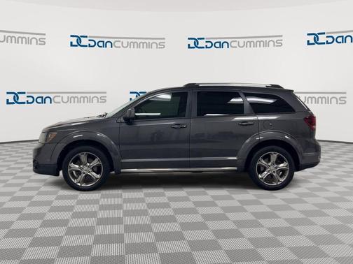 Granite Crystal Clearcoat Metallic 2016 Dodge Journey Crossroad