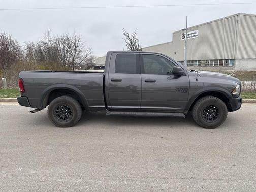 2024 RAM 1500 Classic SLT