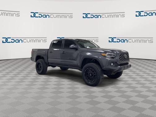 2021 Toyota Tacoma 