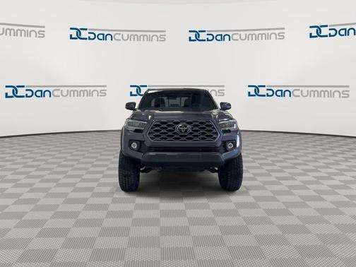 2021 Toyota Tacoma 