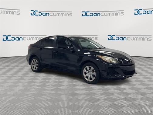 2013 Mazda Mazda3 i Sport