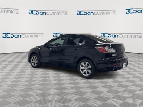 2013 Mazda Mazda3 i Sport