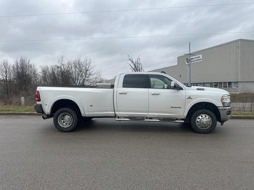 2019 RAM 3500 Laramie